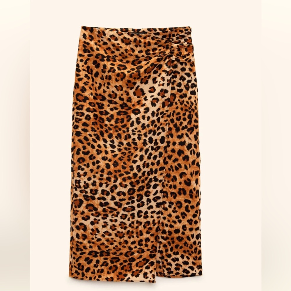 Zara satin leopard skirt
